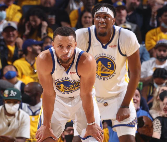 开云体育下载-关键时刻弃追梦用卢尼 科尔果敢决策守护关键胜利