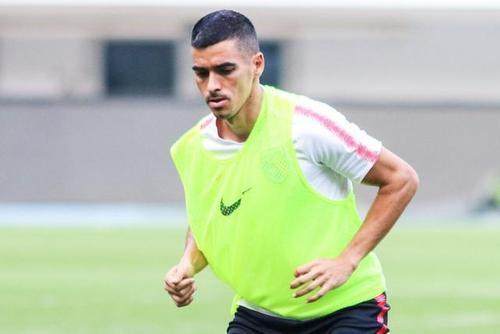 kaiyun-【热身】吉翔替补出战莱昂纳多斩2球 泰山3比2昆山